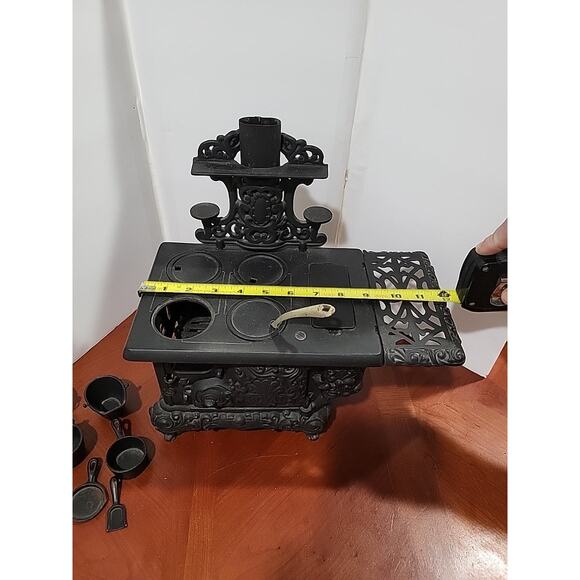 Vintage Royal Kenton Salesman Sample Child Cast Iron Stove - Picture 12 of 16